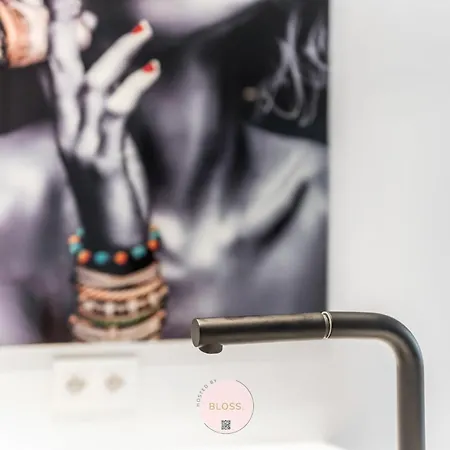 Daire High Tides By Bloss - Duplex With Garage