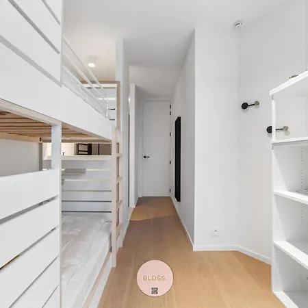 High Tides By Bloss - Duplex With Garage Apartment *